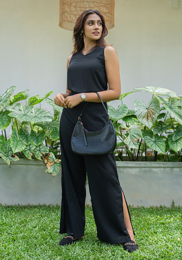 VIYANA BACK LACE BLACK BLOUSE